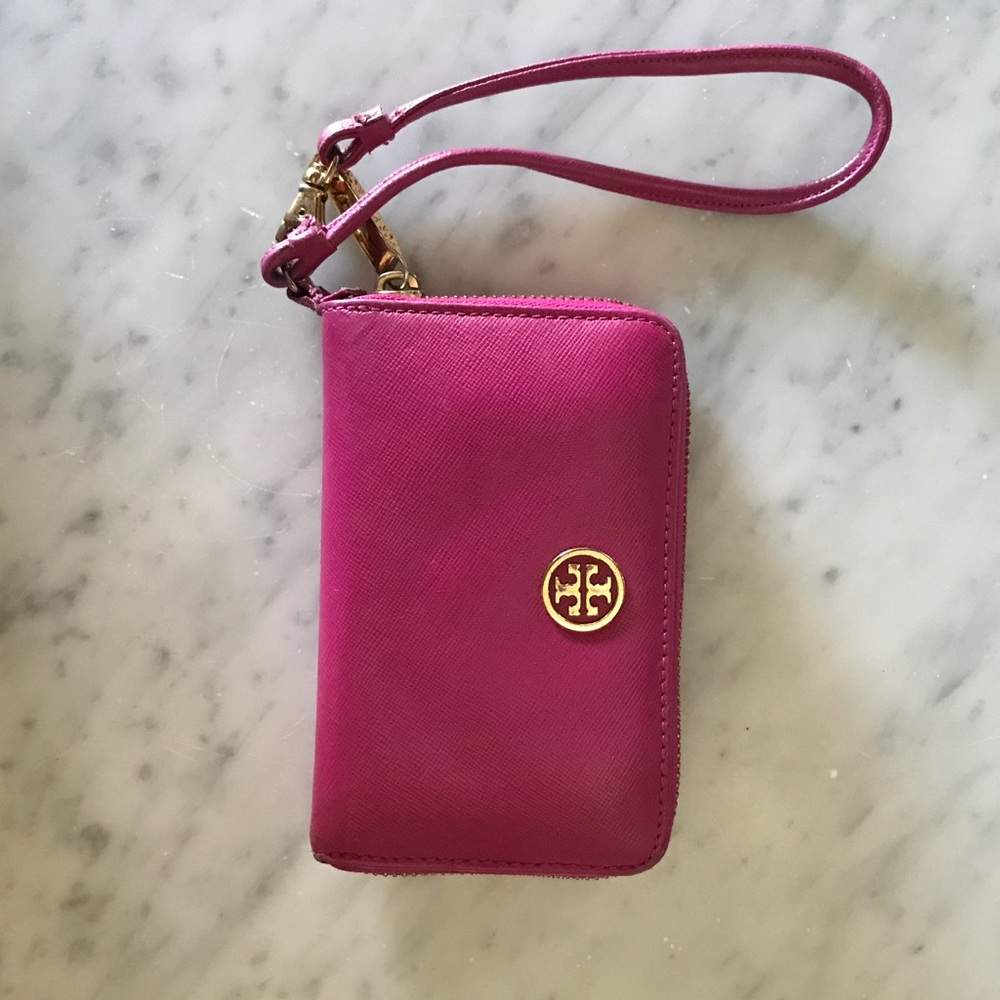 SUNDAY SALE Tory Burch clutch/wristlet